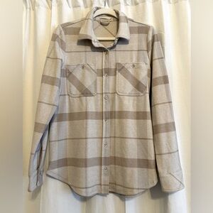 Neuflora Plaid New York Button Down: Size S